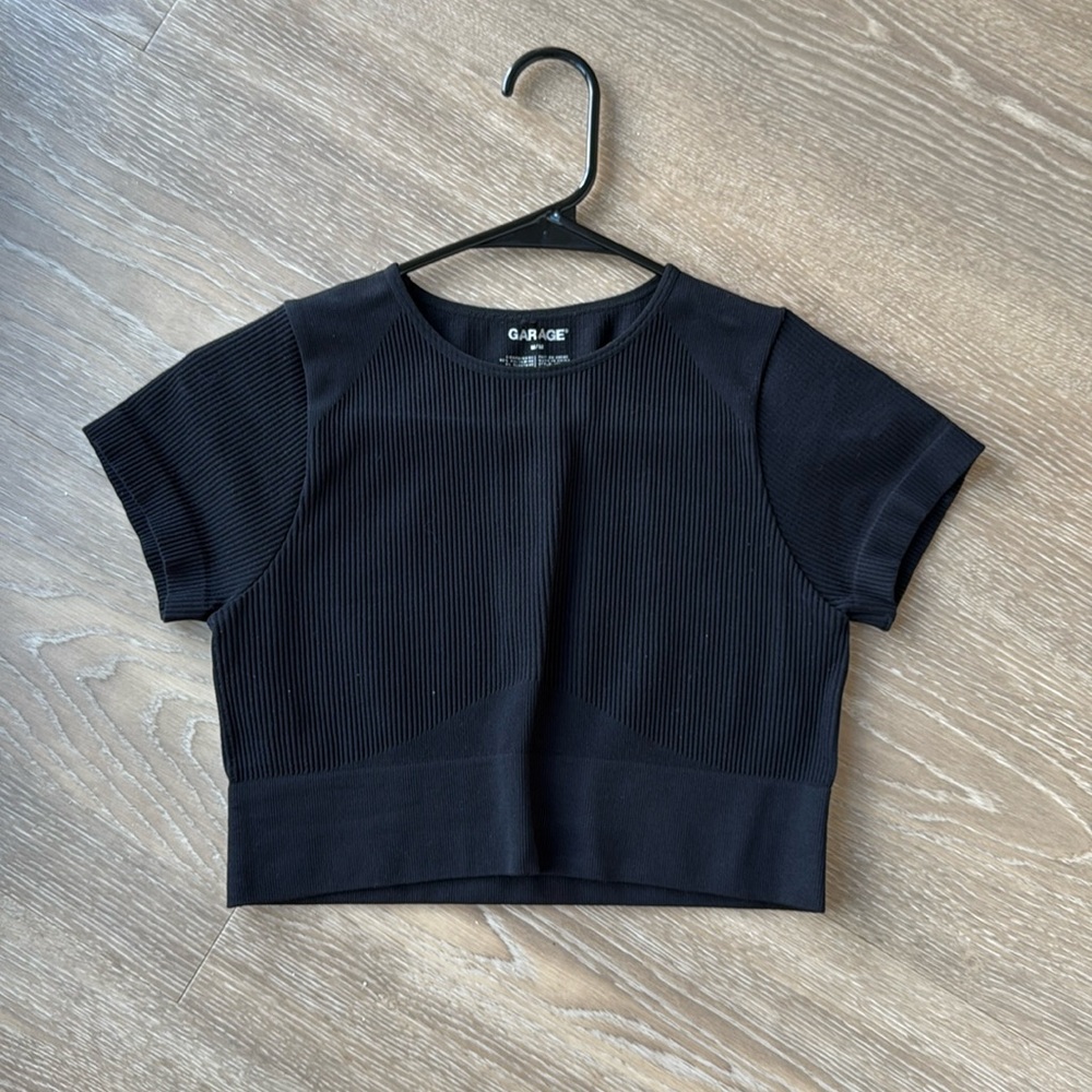 Garage Black Crop Fitted T-Shirt Short Sleeve